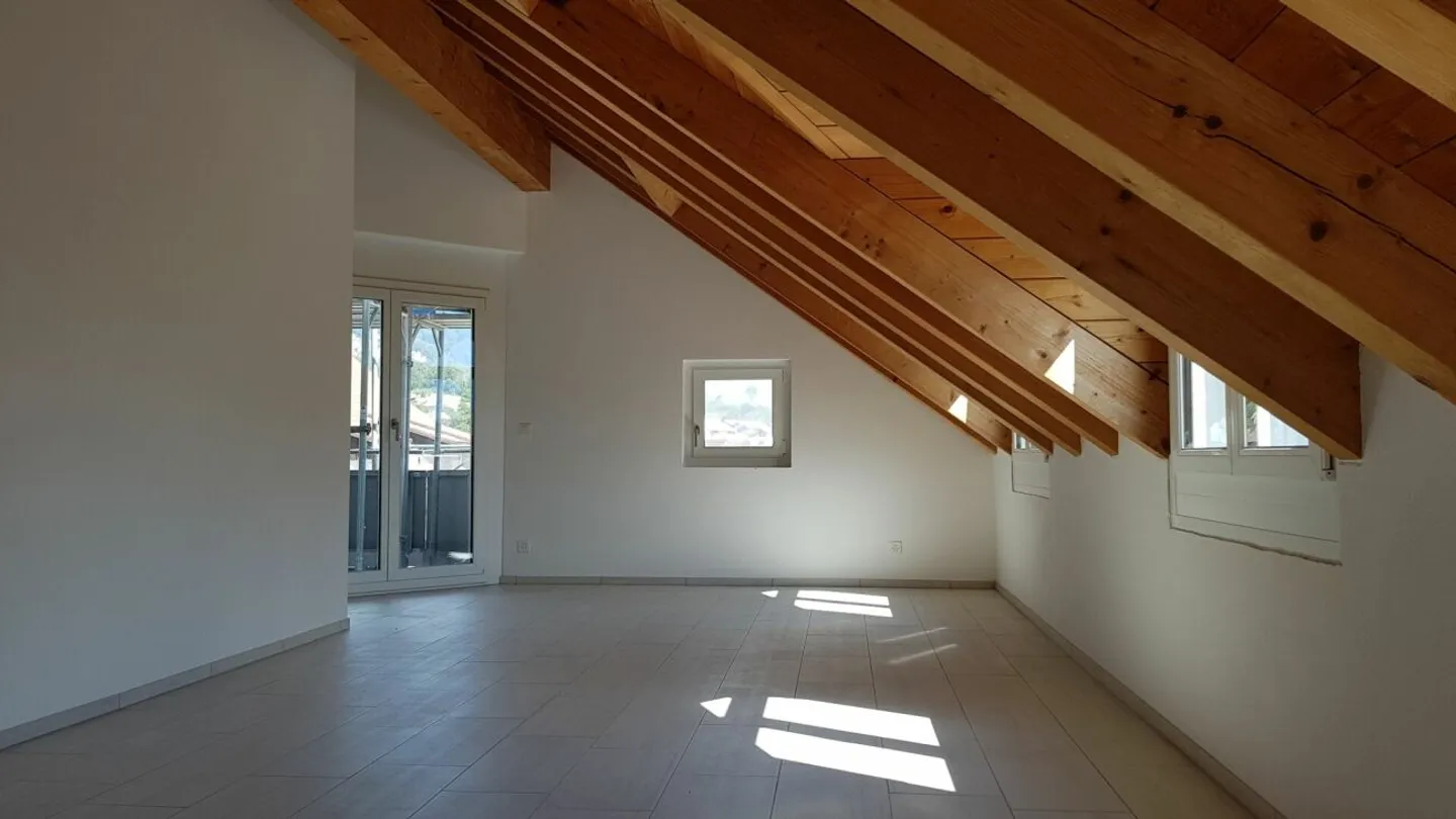 Penthouse Charmant avec Balcon - Photo 2 sur 11