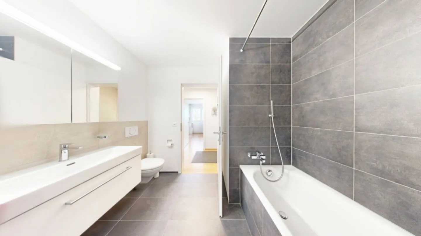 Modern 4.5-room apartment in Sumiswald - Photo 11 of 13