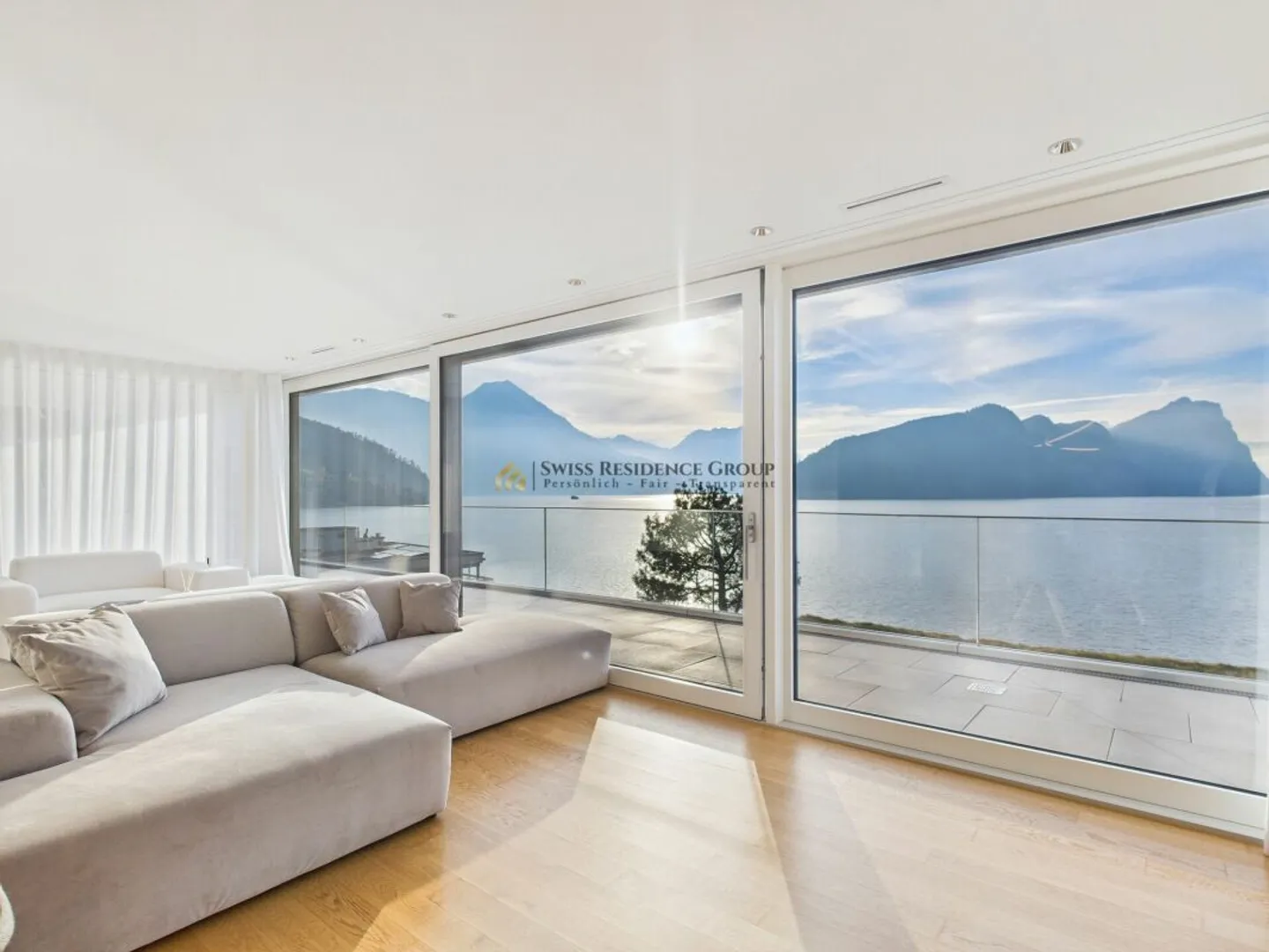 Penthouse exclusif de 5,5 pièces avec vue imprenable sur le lac - Photo 1 sur 13