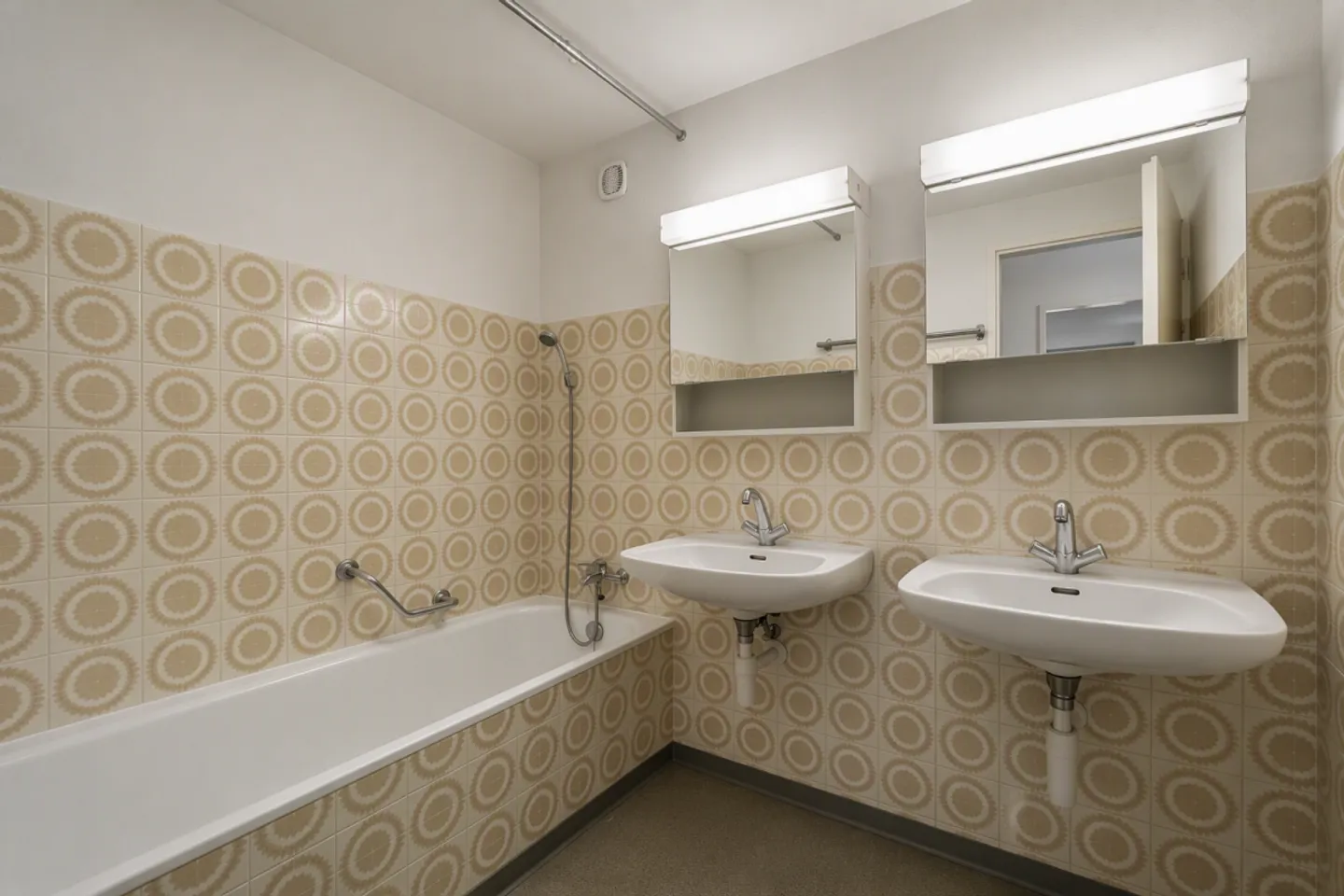 Appartement lumineux de 4,5 pièces dans un emplacement calme et central - Photo 8 sur 9