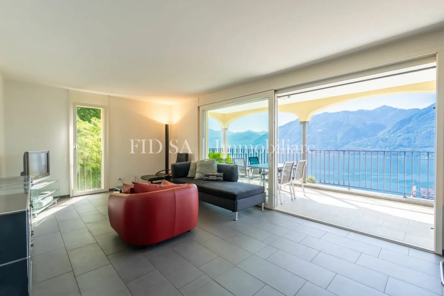 ORSELINA - Apartment with unbeatable panoramic view - Photo 4 of 11