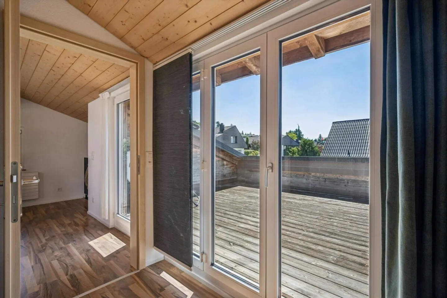Chalet attraente di 5,5 stanze a Mörigen BE con vista sul lago di Bienne - Foto 10 di 13