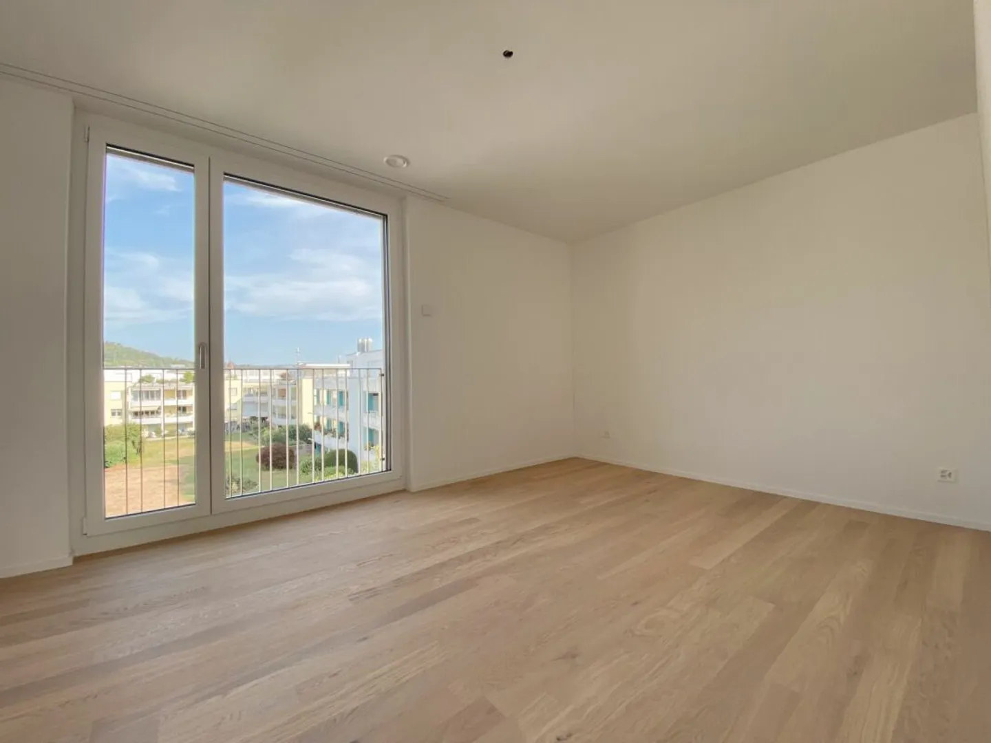 Erstvermietung: Moderne 2.5-Zimmer Attika-Neubauwohnung - Photo 7 sur 8
