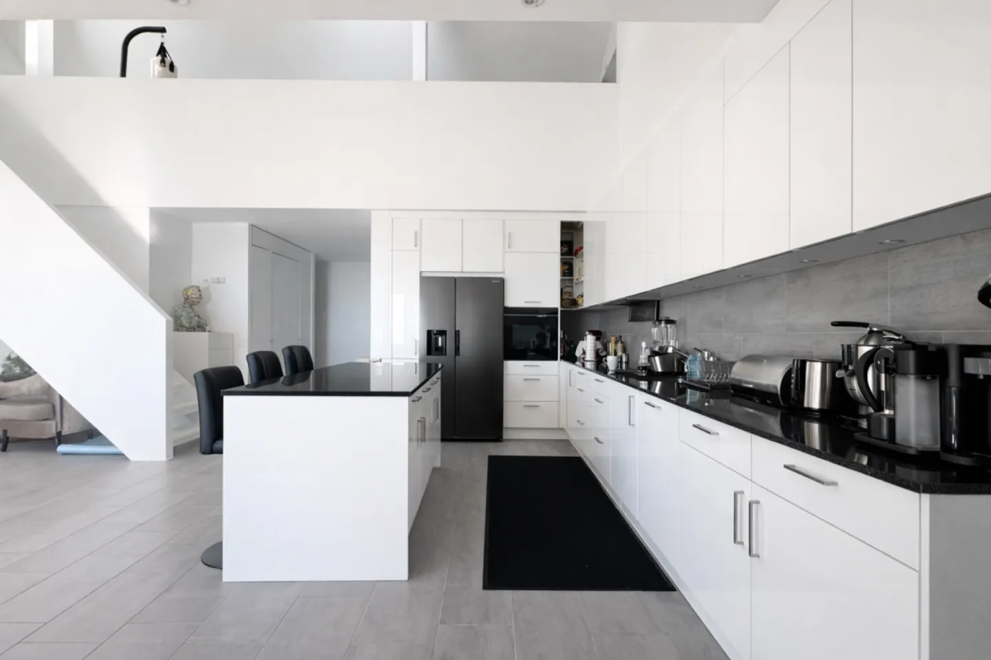 Attico eccezionale con vista mozzafiato - Foto 3 di 13