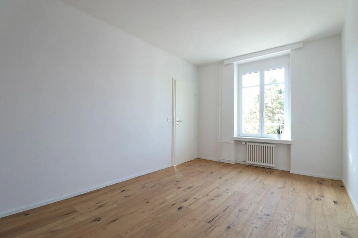 Appartement moderne de 2,5 pièces dans un quartier calme - Photo 4 sur 6