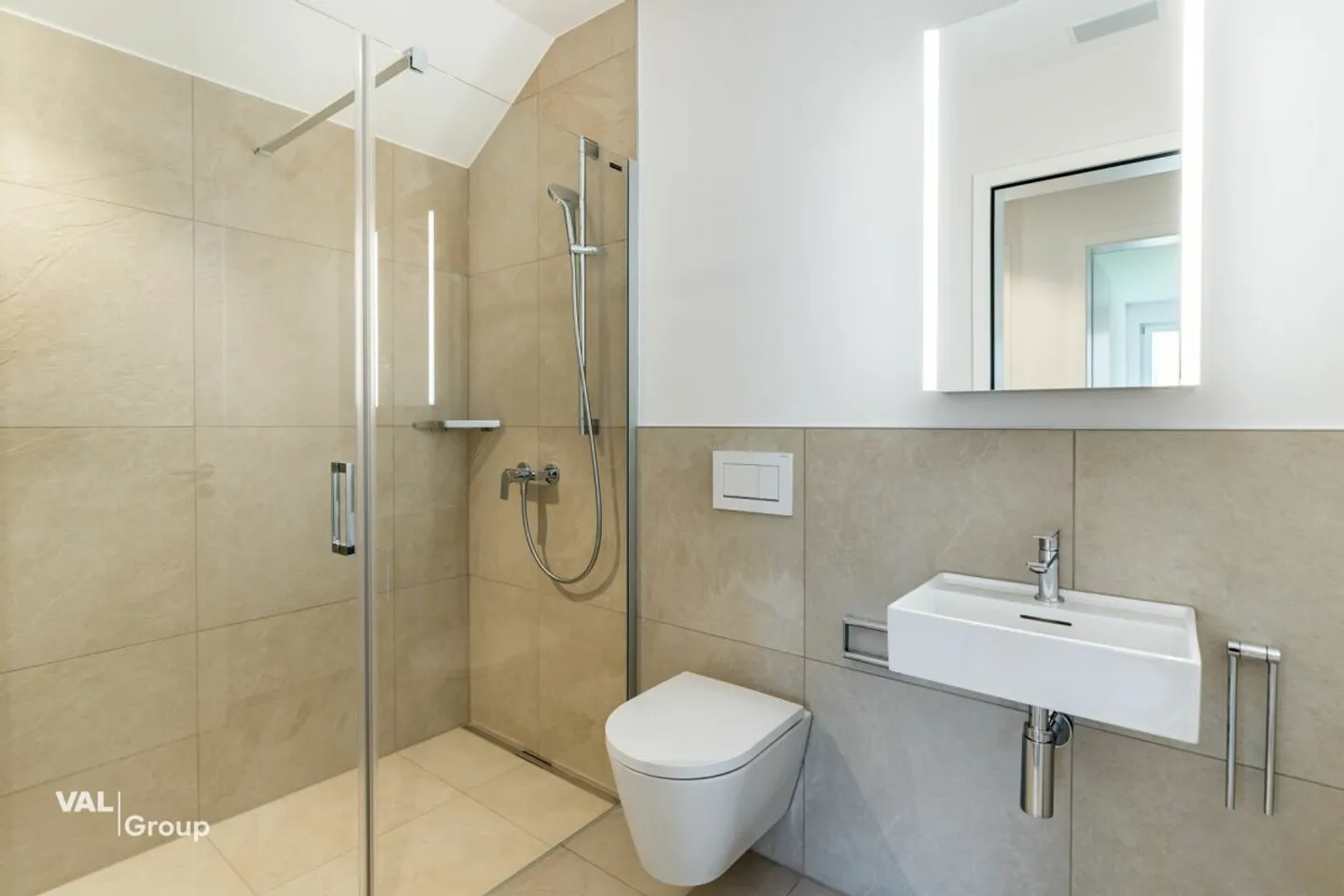 Living with a View: First Occupancy in the Sunny Village of Ausserberg - Photo 8 of 13