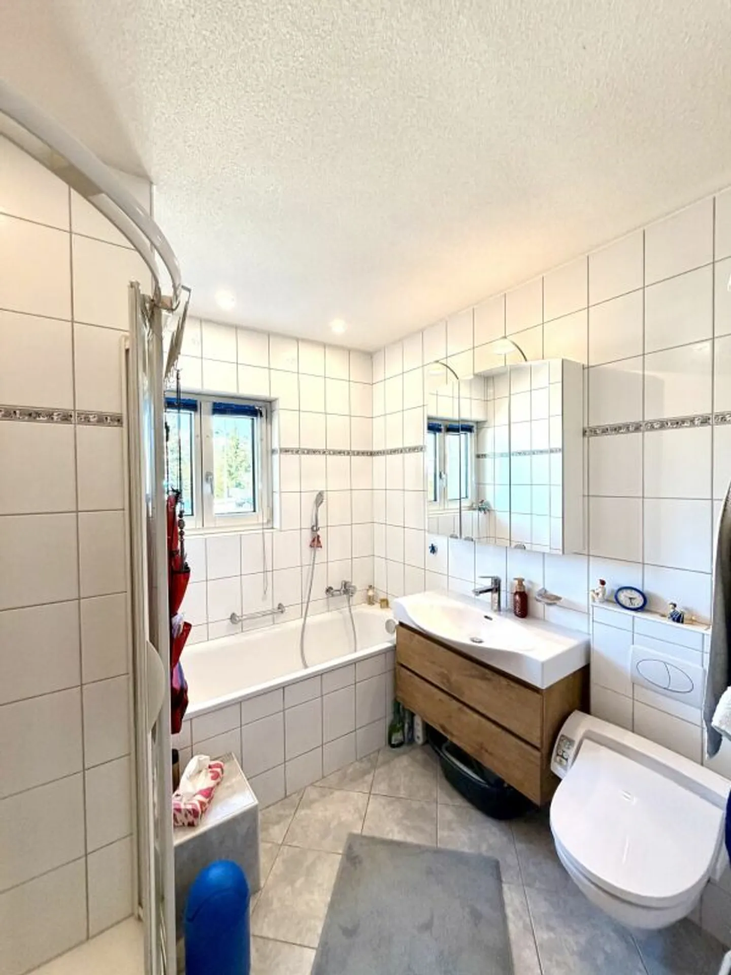 Maison individuelle attrayante avec jardin bien entretenu ! - Photo 8 sur 13