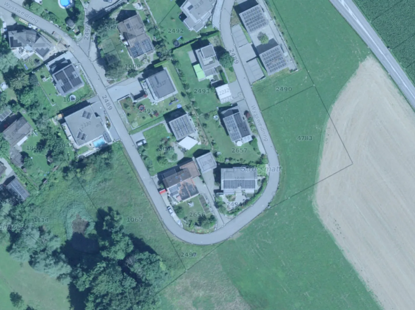 Terrain à bâtir parfaitement ensoleillé dans un endroit imprenable - Photo 7 sur 13