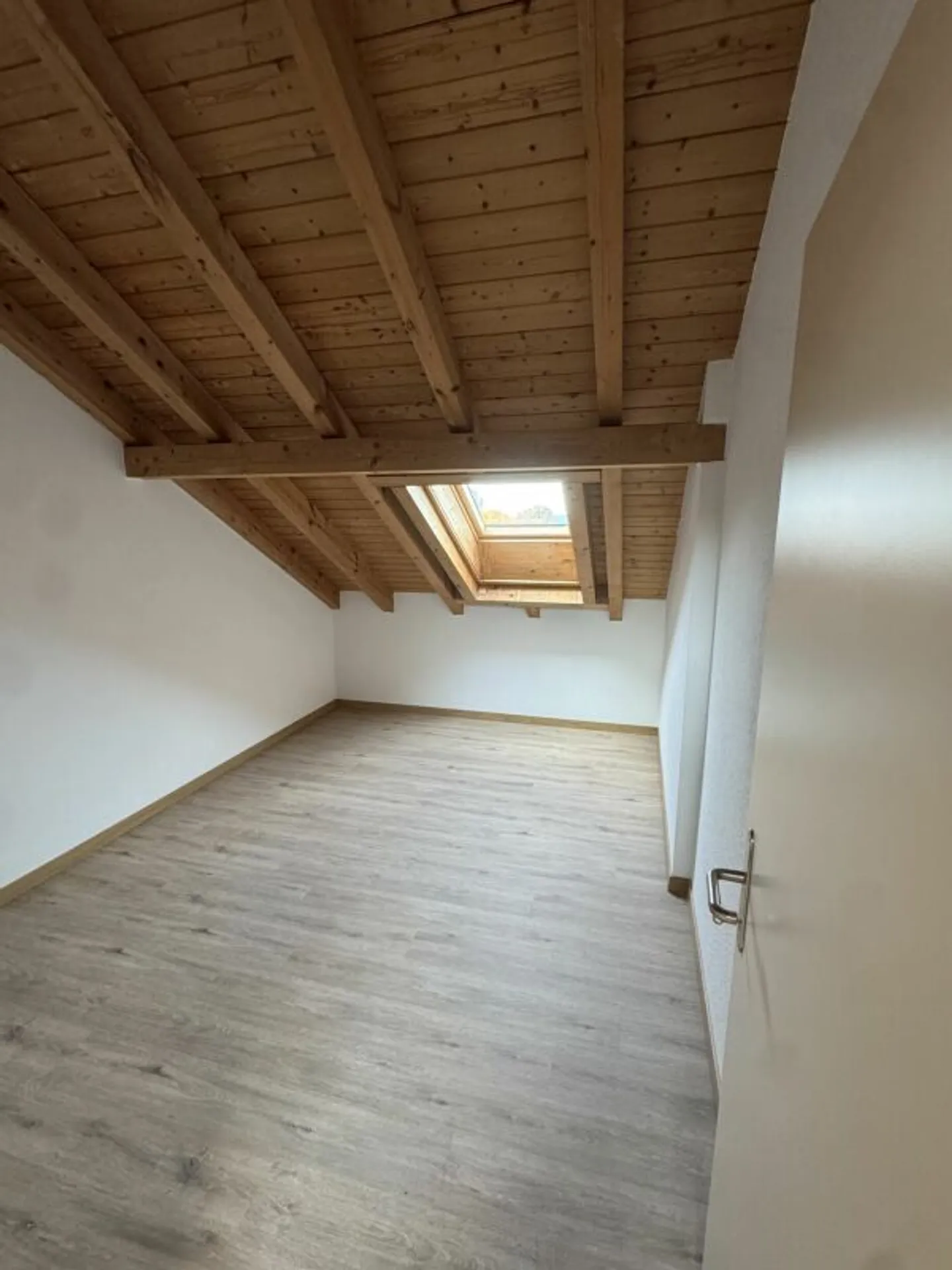 Grosszügige 5.5 Zi.- Maisonettewohnung, ca. 150m2 - Foto 9 von 13