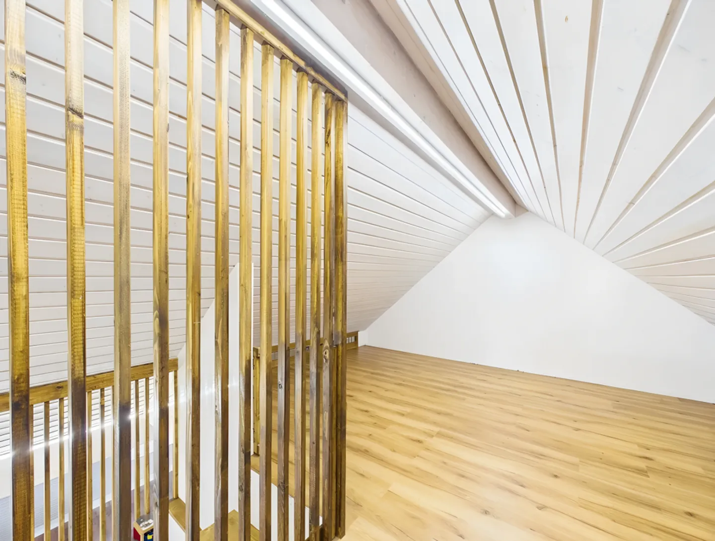 Freshly renovated family idyll with garden and play paradise in the attic - Photo 12 of 13