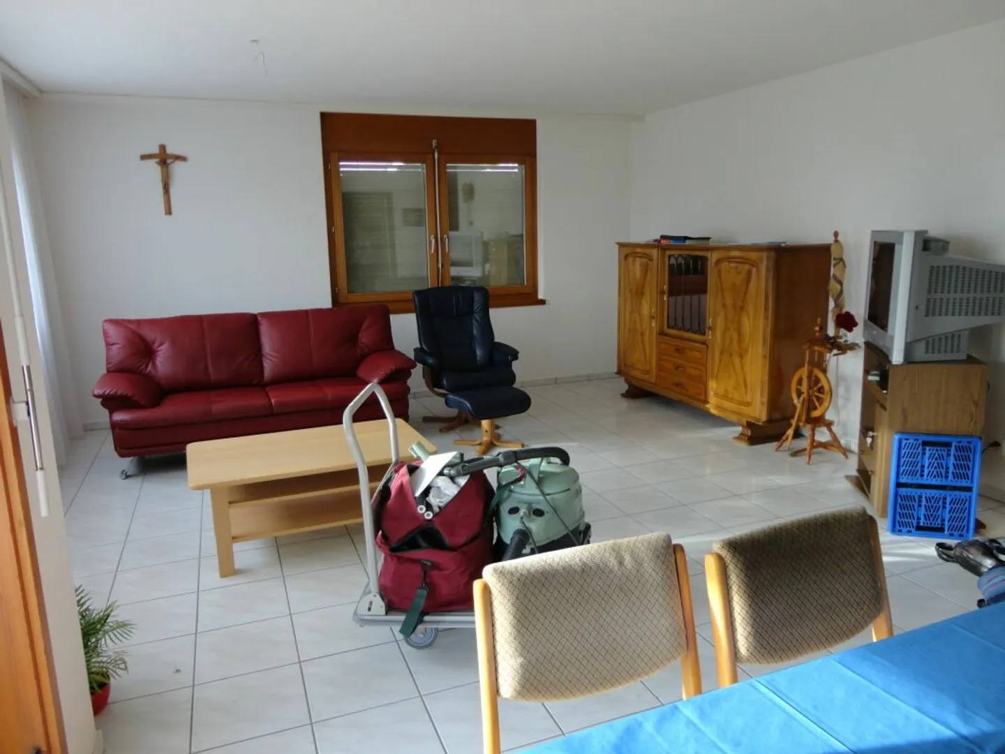 Affordable 4.5-room apartment in the heart of Schötz - Photo 2 of 9