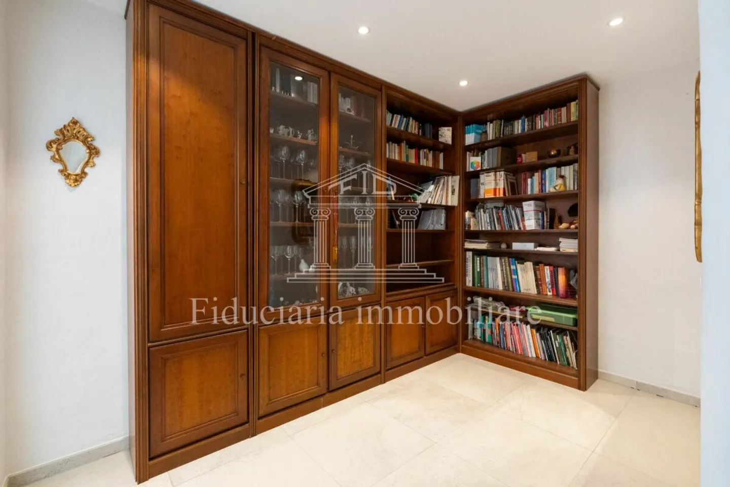 SOLDUNO - Geräumige Wohnung mit Studio in einem Zweifamilienhaus - Foto 9 von 13