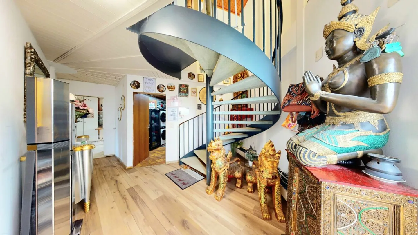 Versatile Use Potential for Multi-Generational Living and Investors - Photo 5 of 13