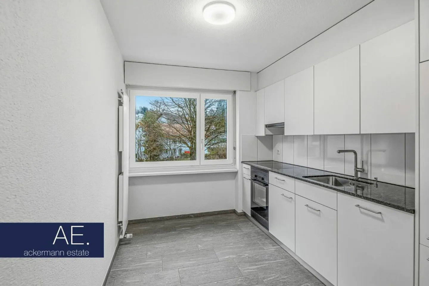 Living quietly, living close to the city - Photo 1 of 9