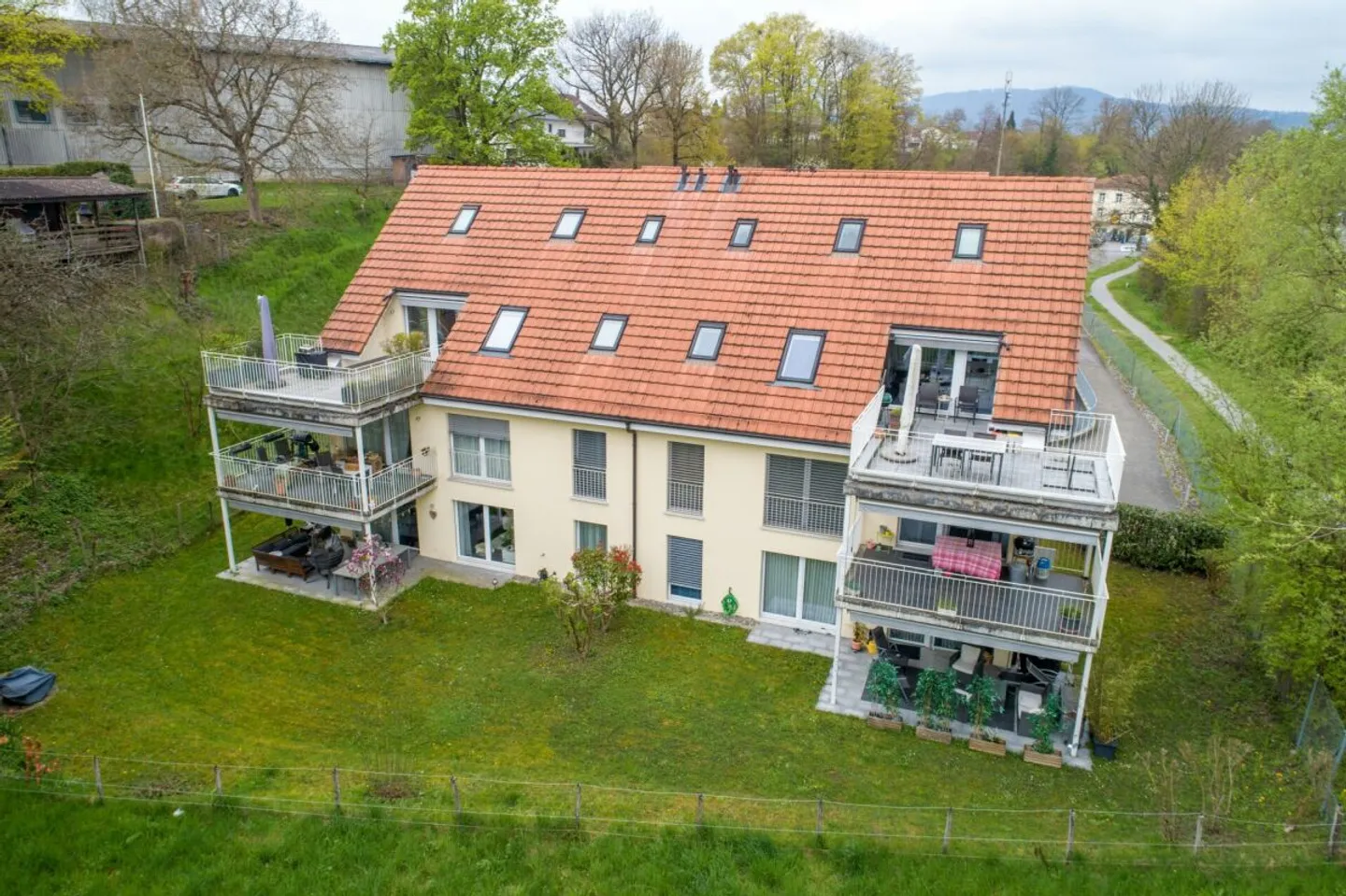 3.5 Room Penthouse Apartment with 26 m² Balcony - Photo 11 of 11