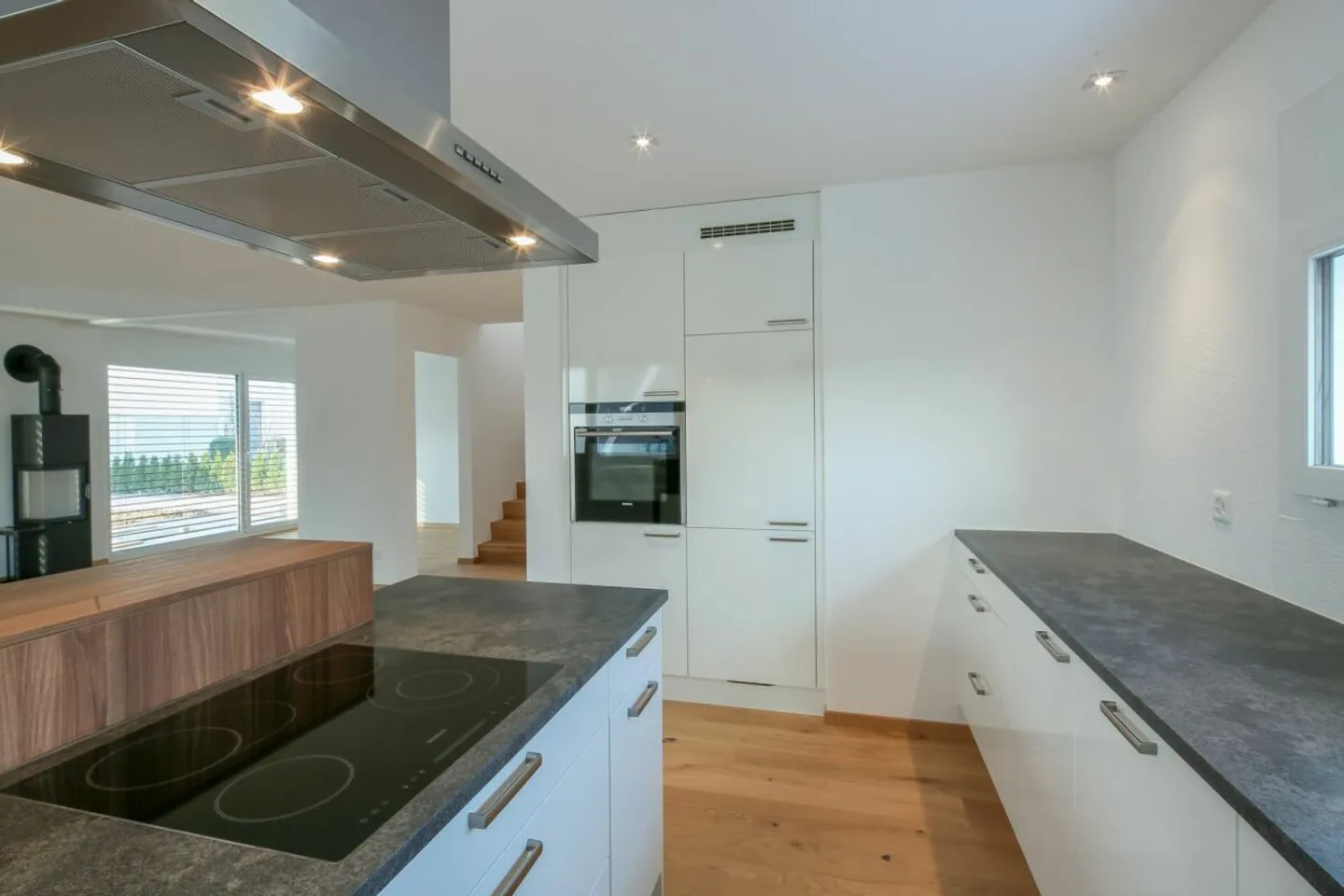 La tua nuova felicità domestica: Casa moderna su tre piani - Foto 6 di 13