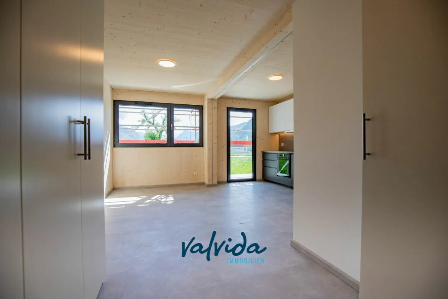 Moderne 1.5-Zimmerwohnung in Gampel zu vermieten - Foto 3 di 8