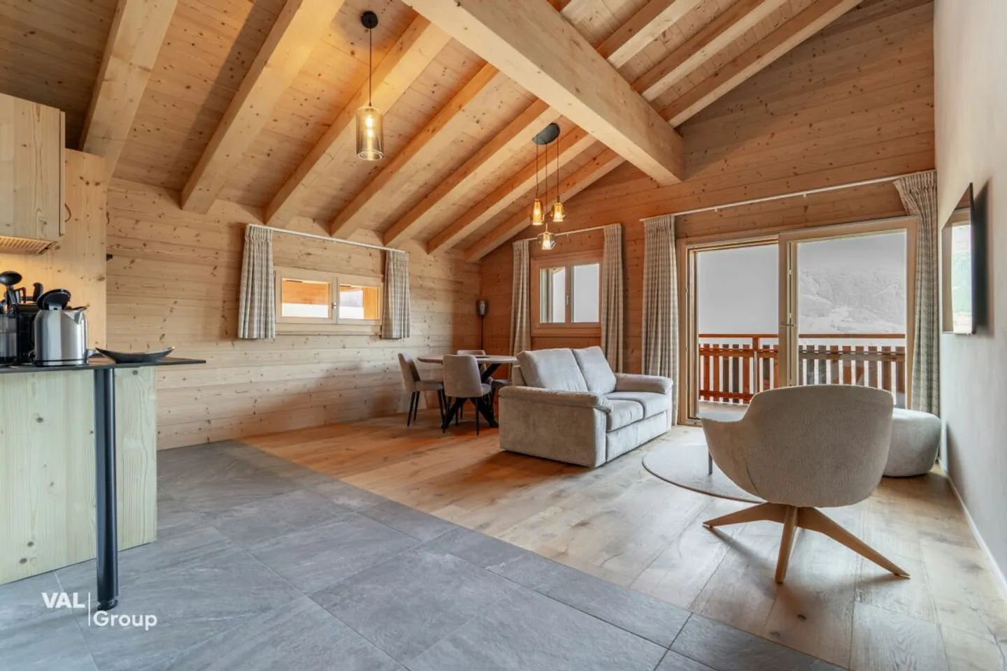 Penthouse 3,5 Zimmer Ski-in/Ski-out im Herzen der 4 Täler - Foto 1 von 13