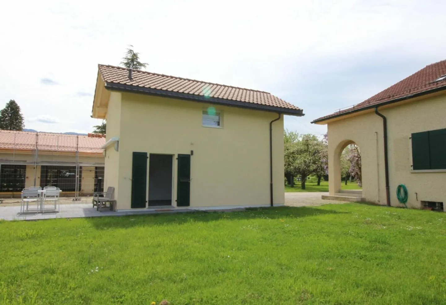 Exclusively: 2.5-room apartment in Plan-les-Ouates - for sale - Photo 3 of 13