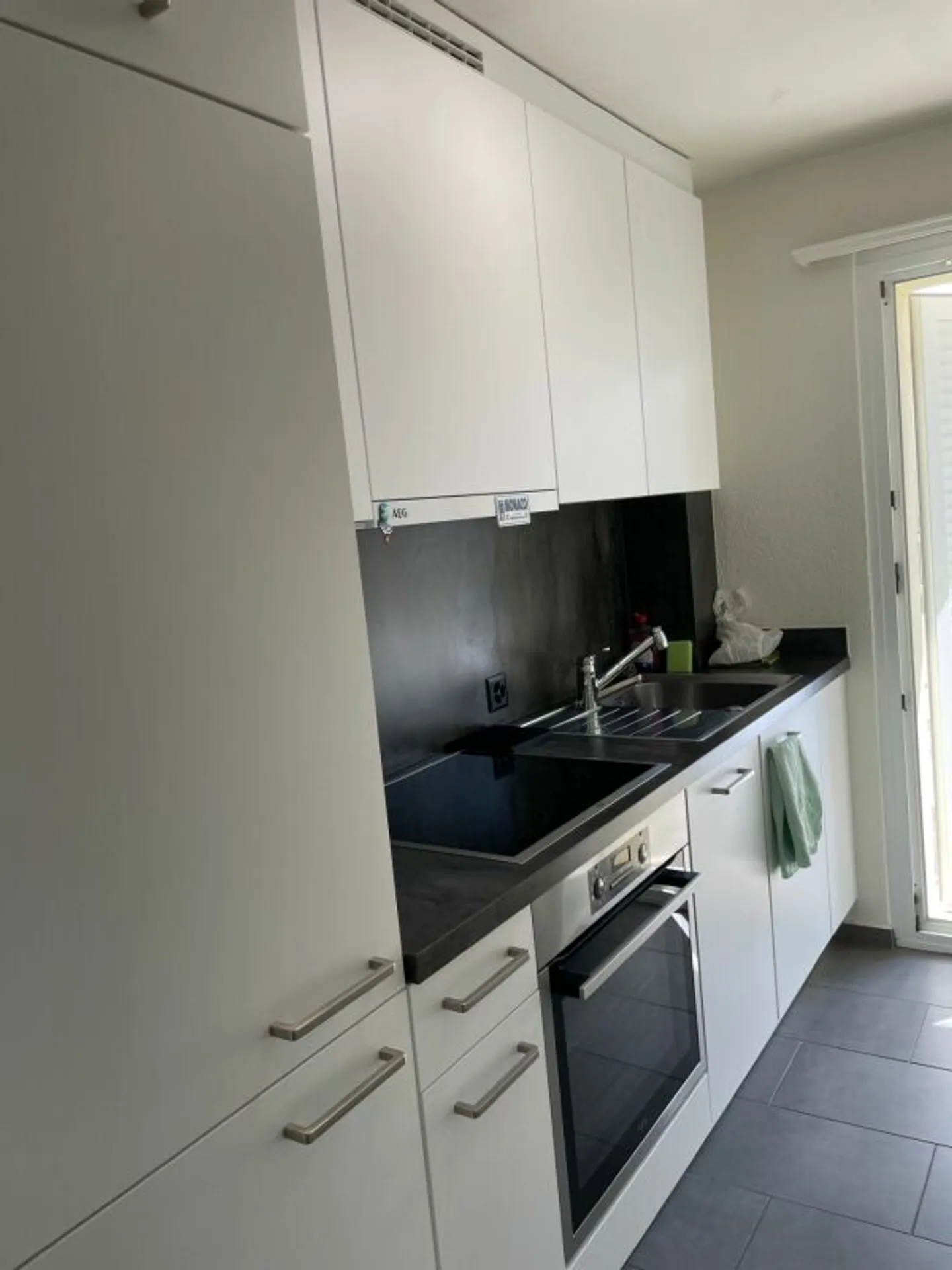 Moderno appartamento con 2 camere nel cuore di Goldach - Foto 5 di 7