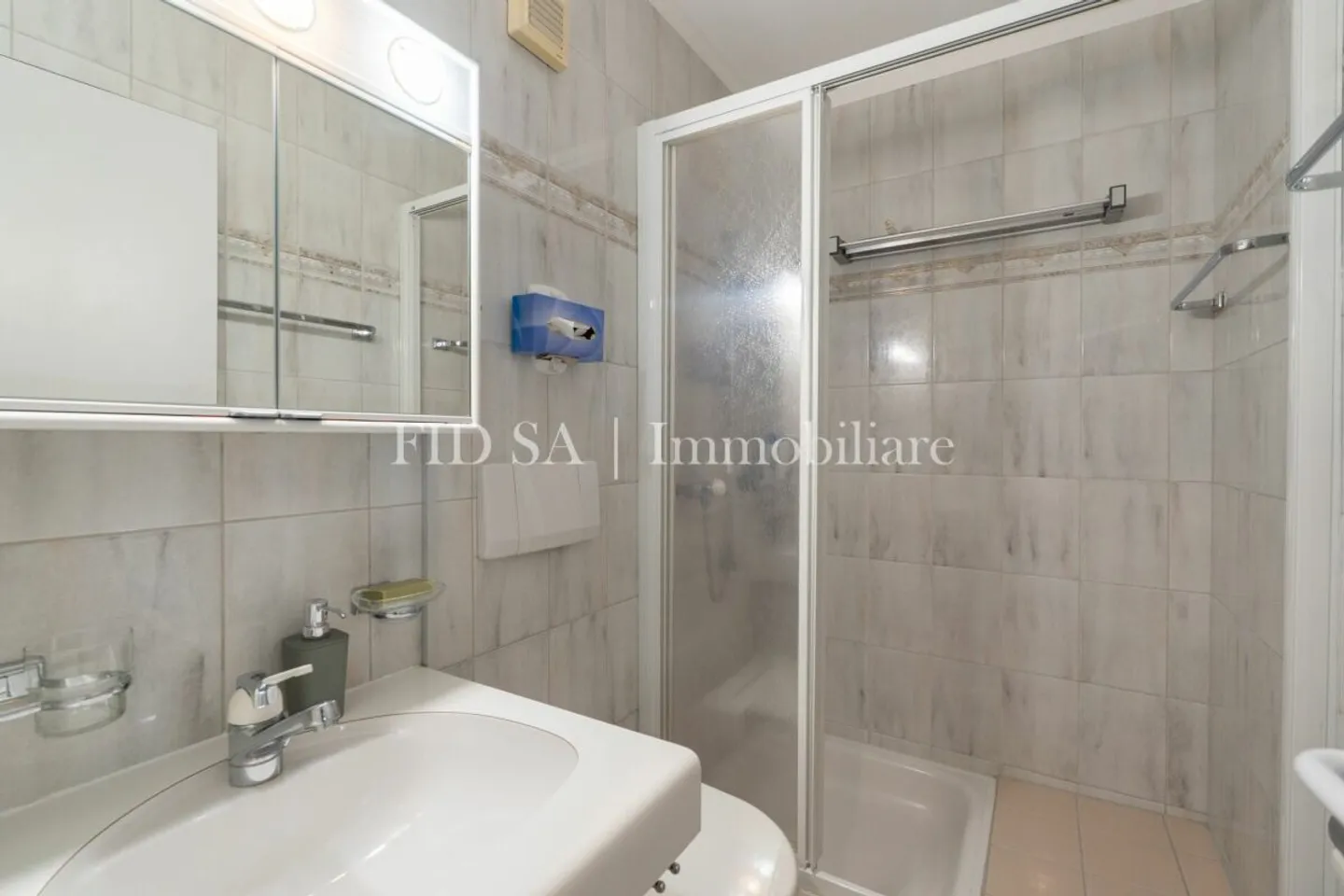 MINUSIO - Appartamento 3,5 locali all'ultimo piano con vista lago - Foto 11 di 12