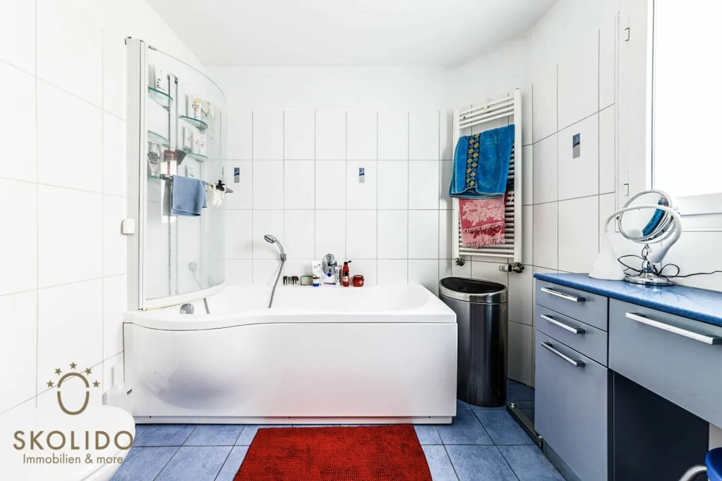 Residential building with three holiday apartments and garden in ASCONA - Photo 10 of 13