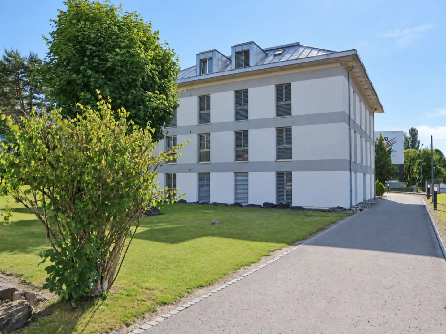 Spacieux et lumineux appartement de 4.5 pièces avec balcon à Altenrhein - Photo 10 sur 12