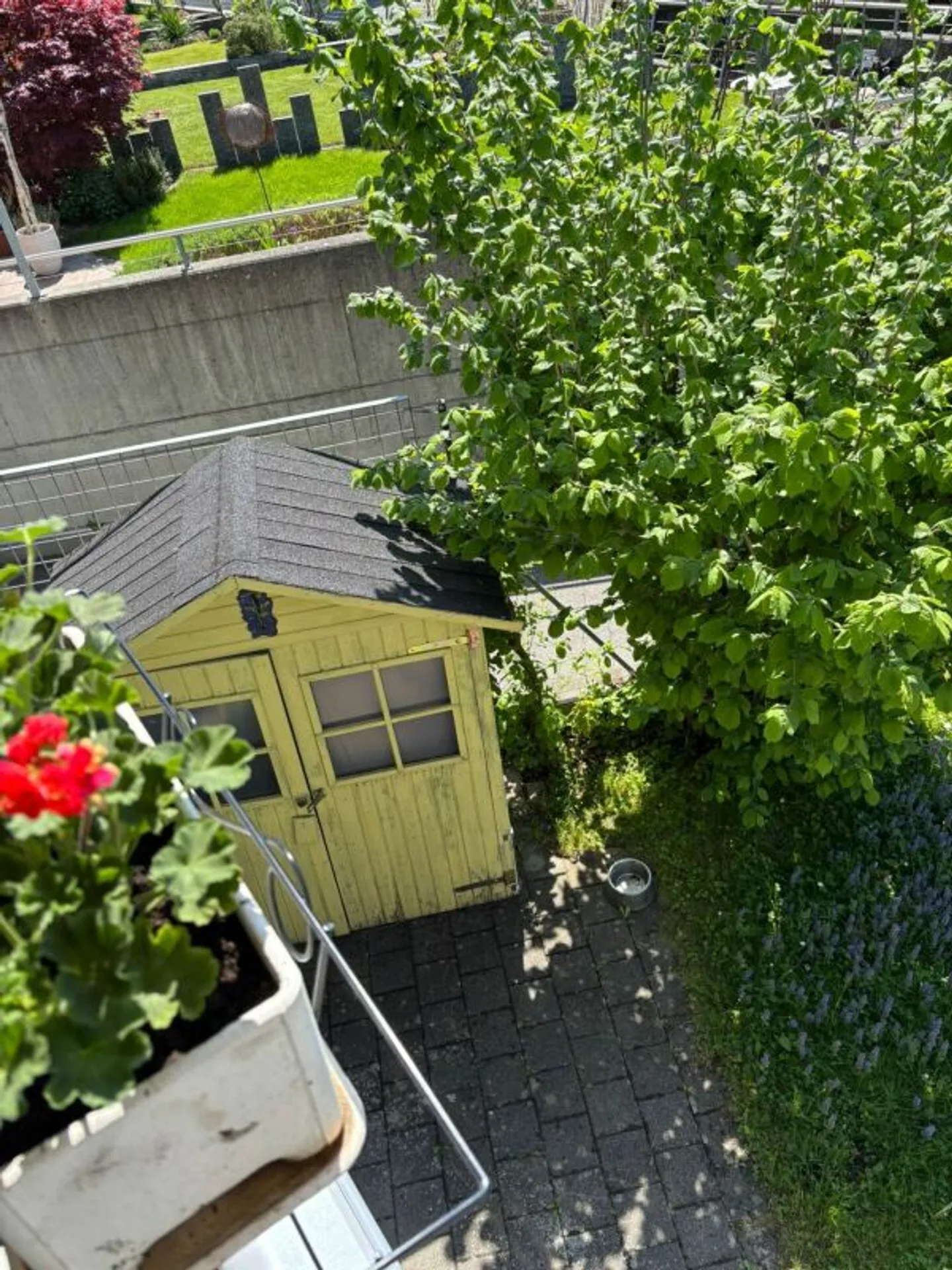 Corner Row House - Photo 5 of 13