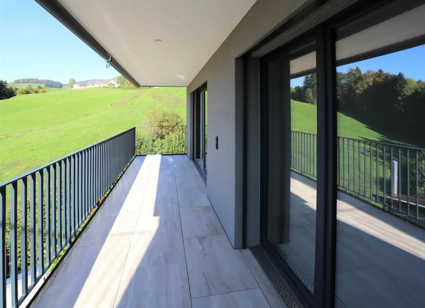 Casa moderna per ore accoglienti - Foto 6 di 7