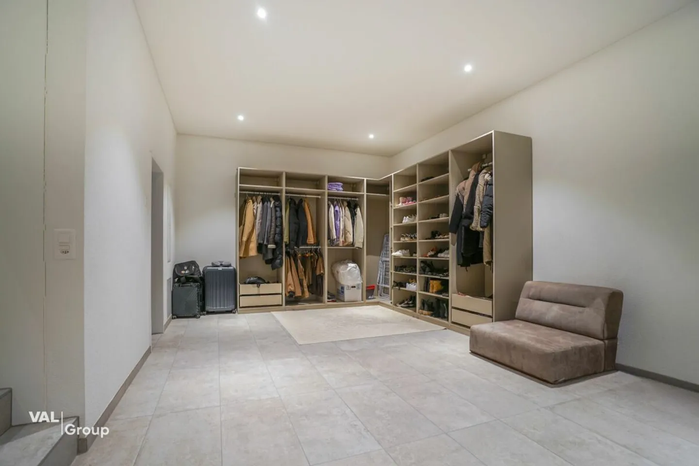 High-quality 5.5-room garden apartment with generous outdoor space in Winkel ZH - Photo 10 of 13