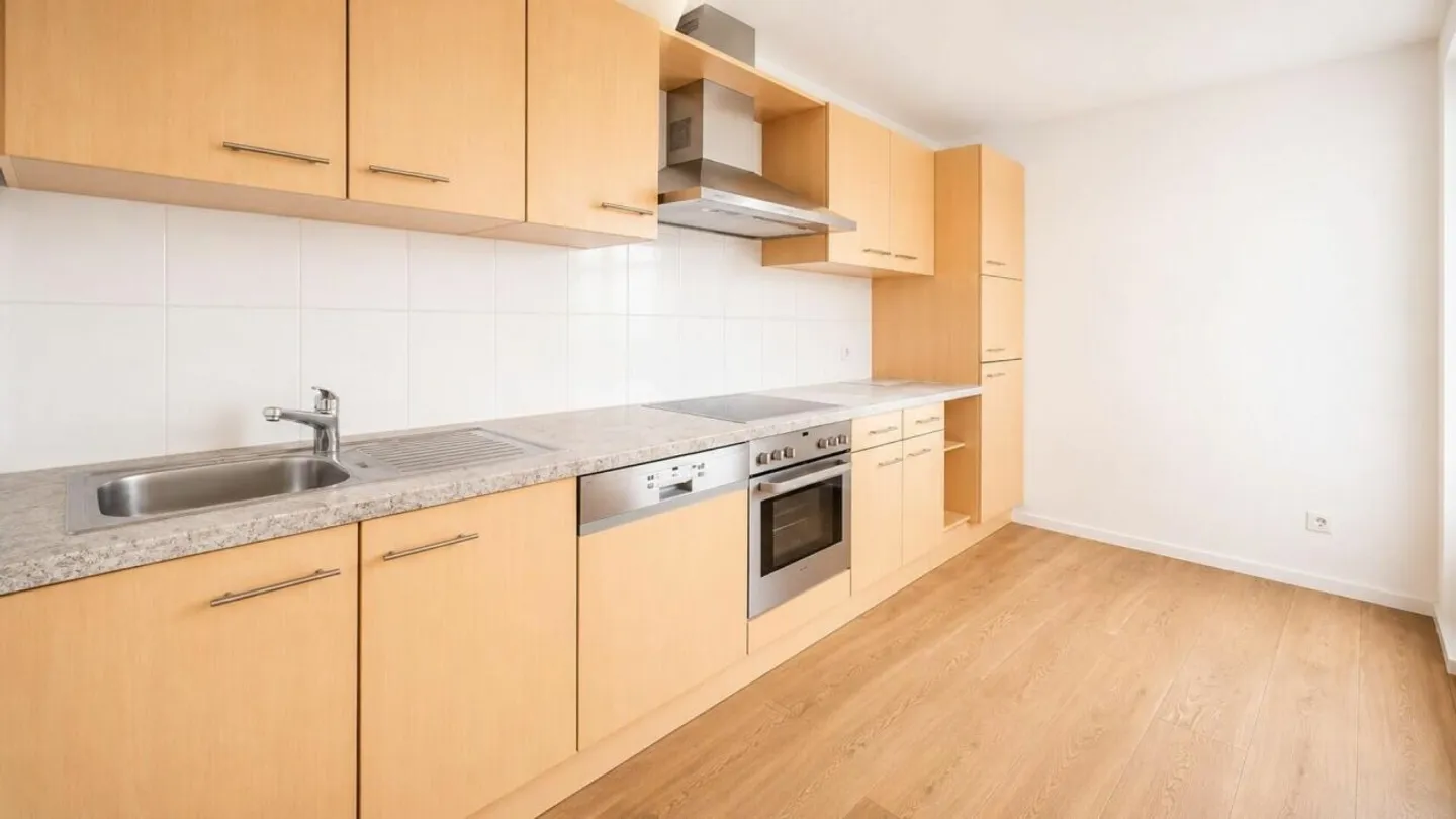 Charming 1.5-room apartment in the town of Laufen - Photo 4 of 5