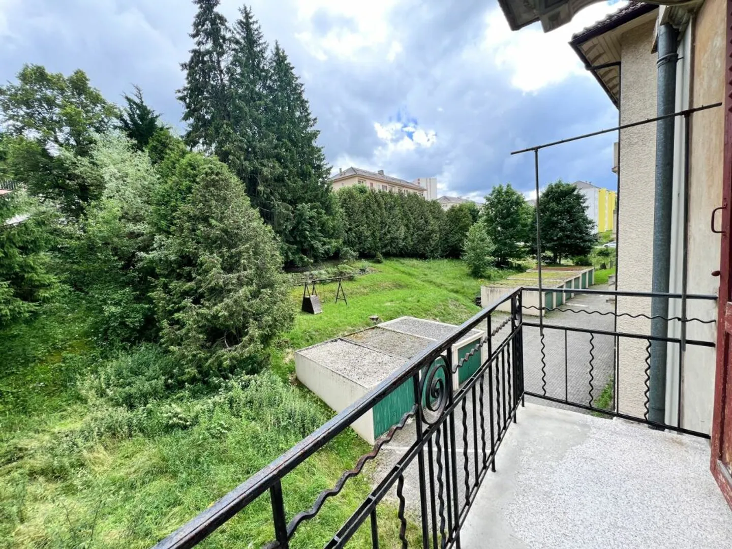 Bright 4.5-room apartment on the 2nd floor - Photo 8 of 12