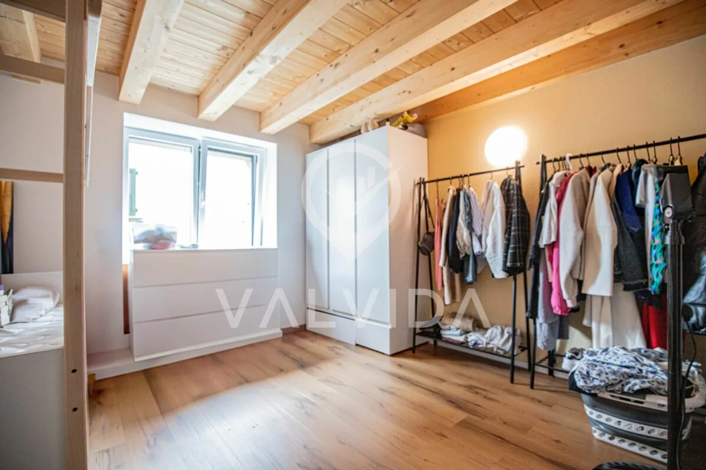 4.5-Zimmerwohnung auf zwei Etagen in Gampel - zentral, gepflegt und mit viel Platz - Foto 6 von 9