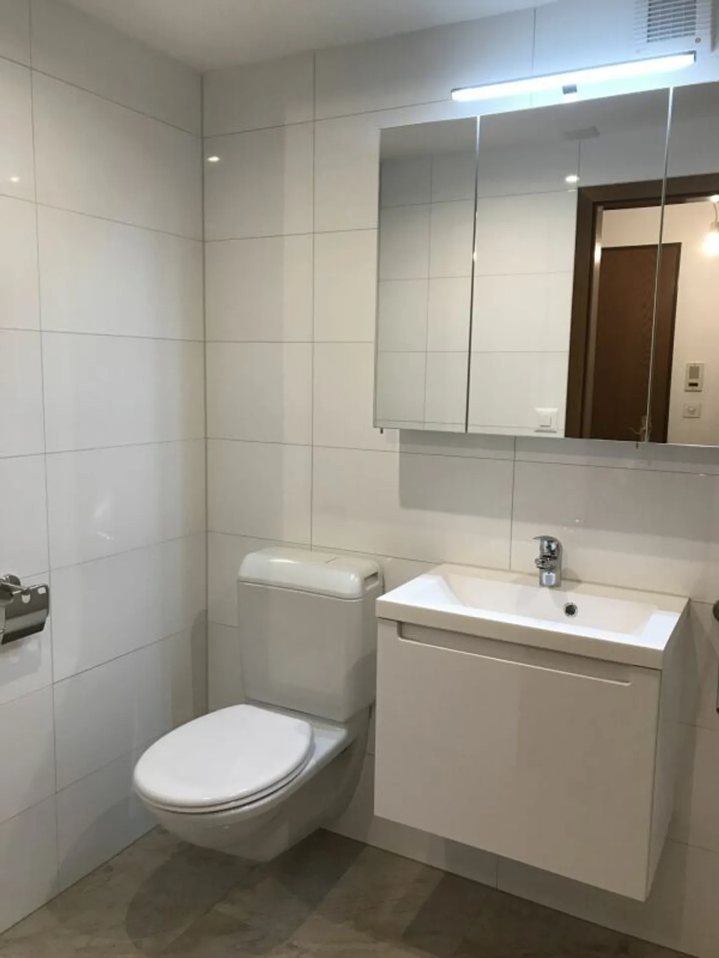 Geräumige Wohnung mit Seeblick - Foto 11 von 13