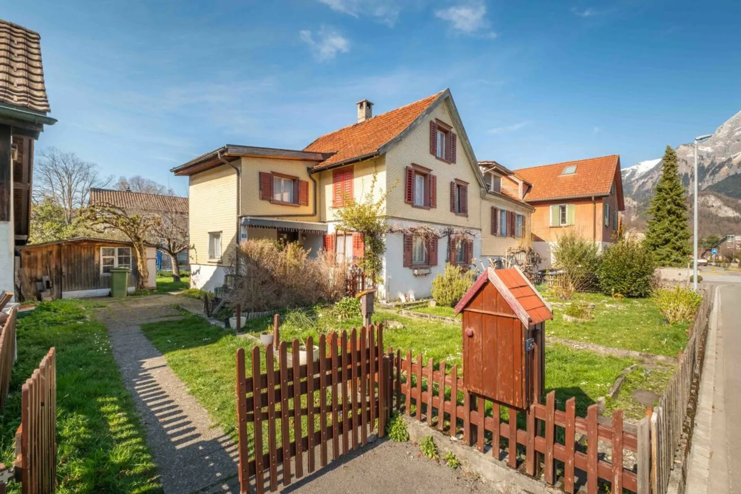 Casa bifamiliare versatile - Foto 10 di 13