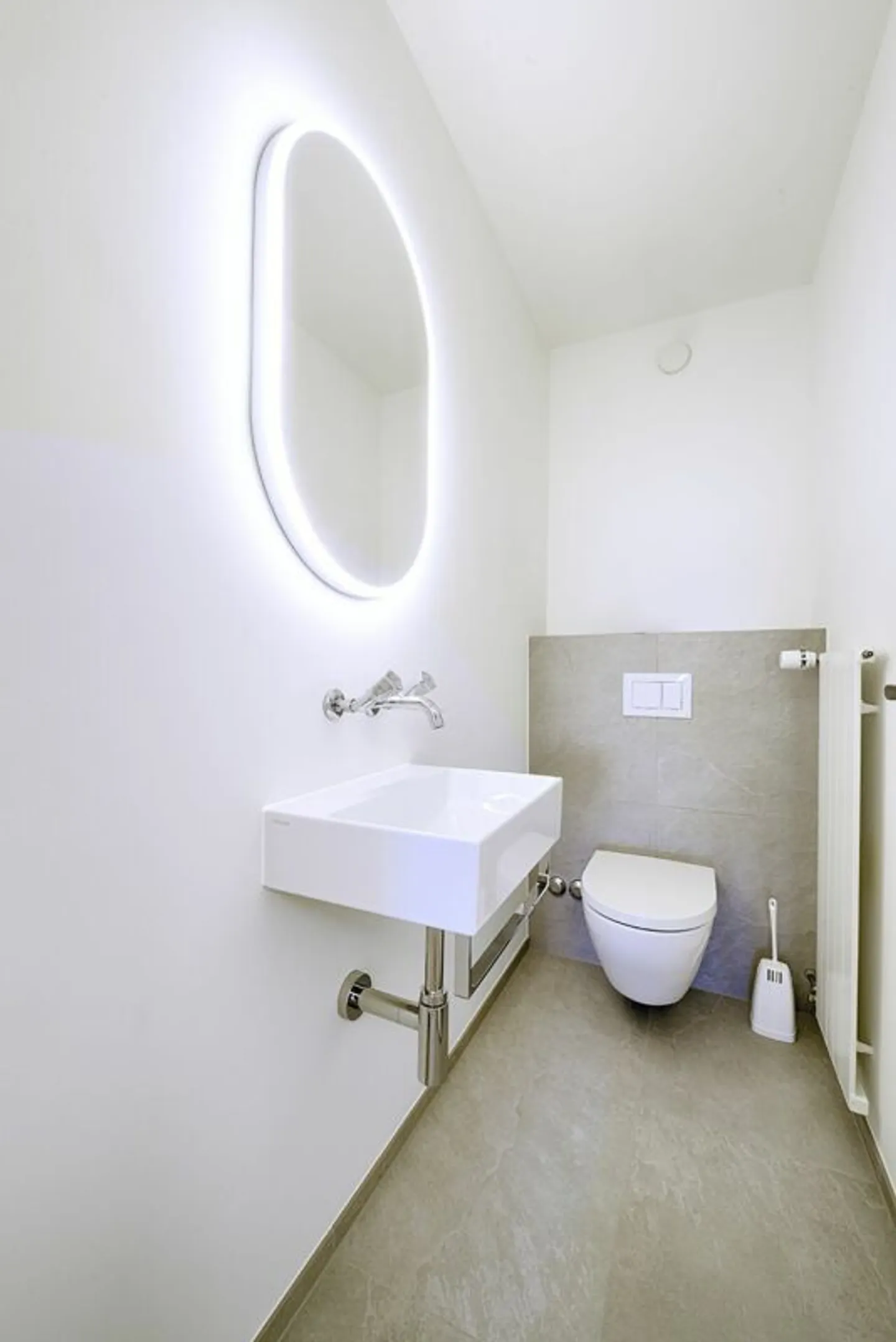 5.5 Room Penthouse Apartment with Large Terrace and Fantastic Panoramic View - Photo 7 of 12