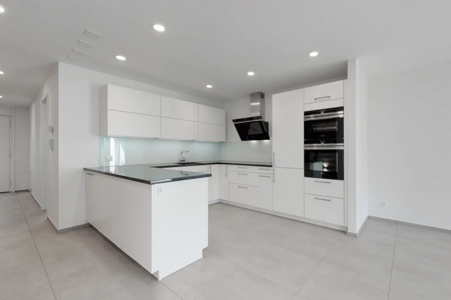 5.5-Room Single-Family House in MINERGIE-P on Binninger Höhe - Photo 4 of 12