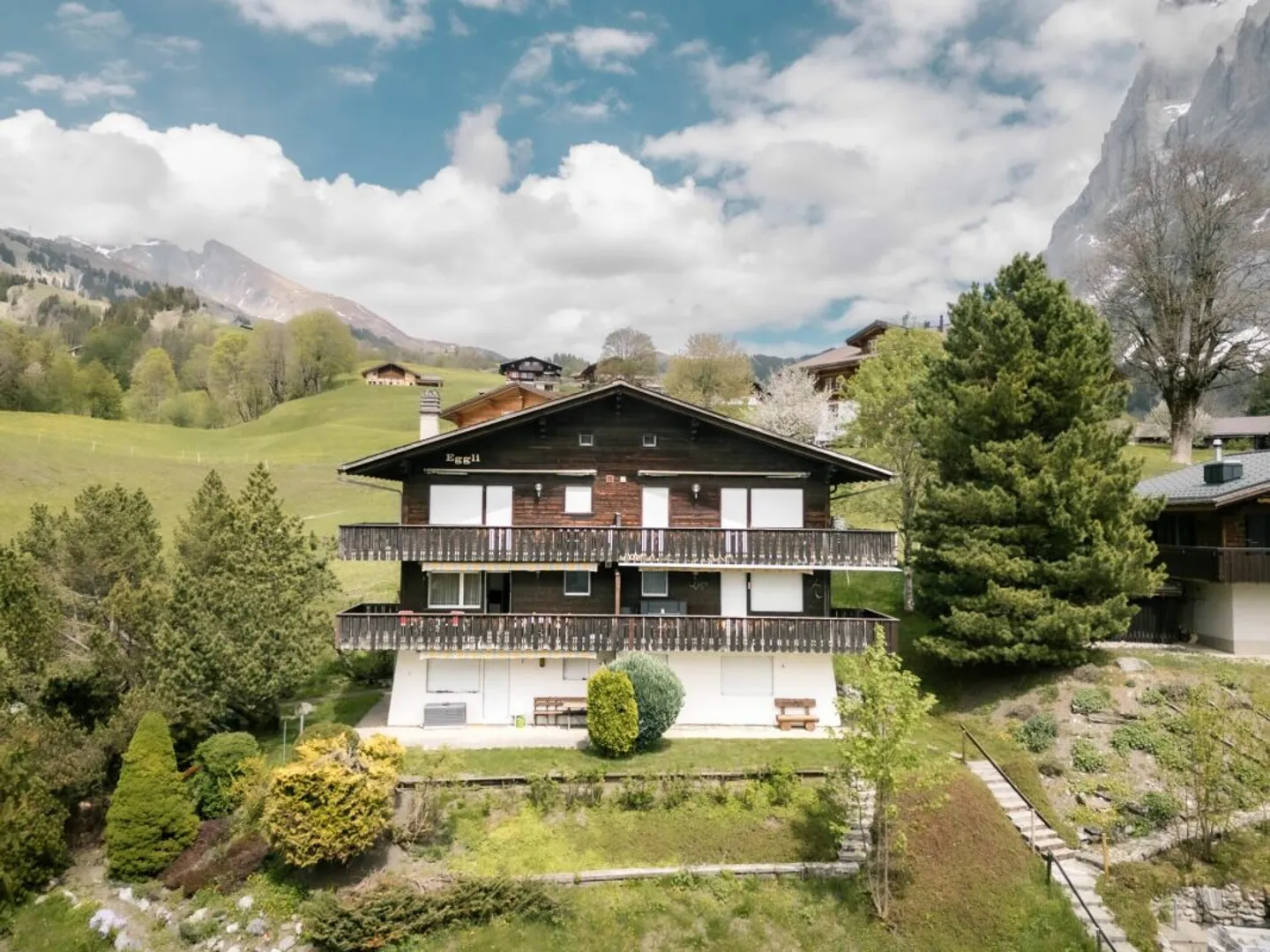 Accogliente appartamento con 2 camere e vista sulle montagne nel Chalet Eggli - Foto 1 di 13