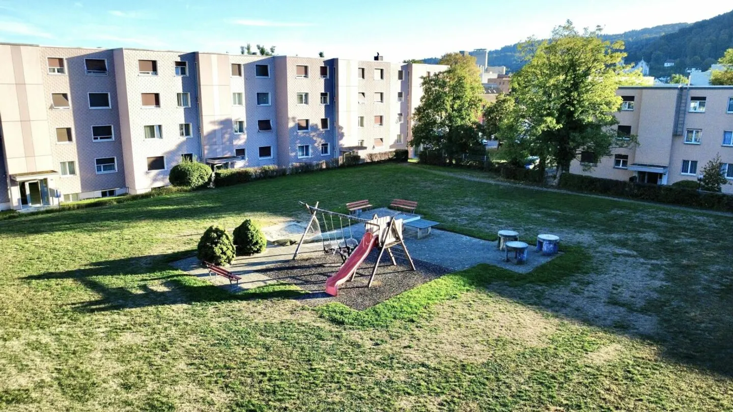 Family-friendly 4.5-room condominium! - Photo 8 of 11