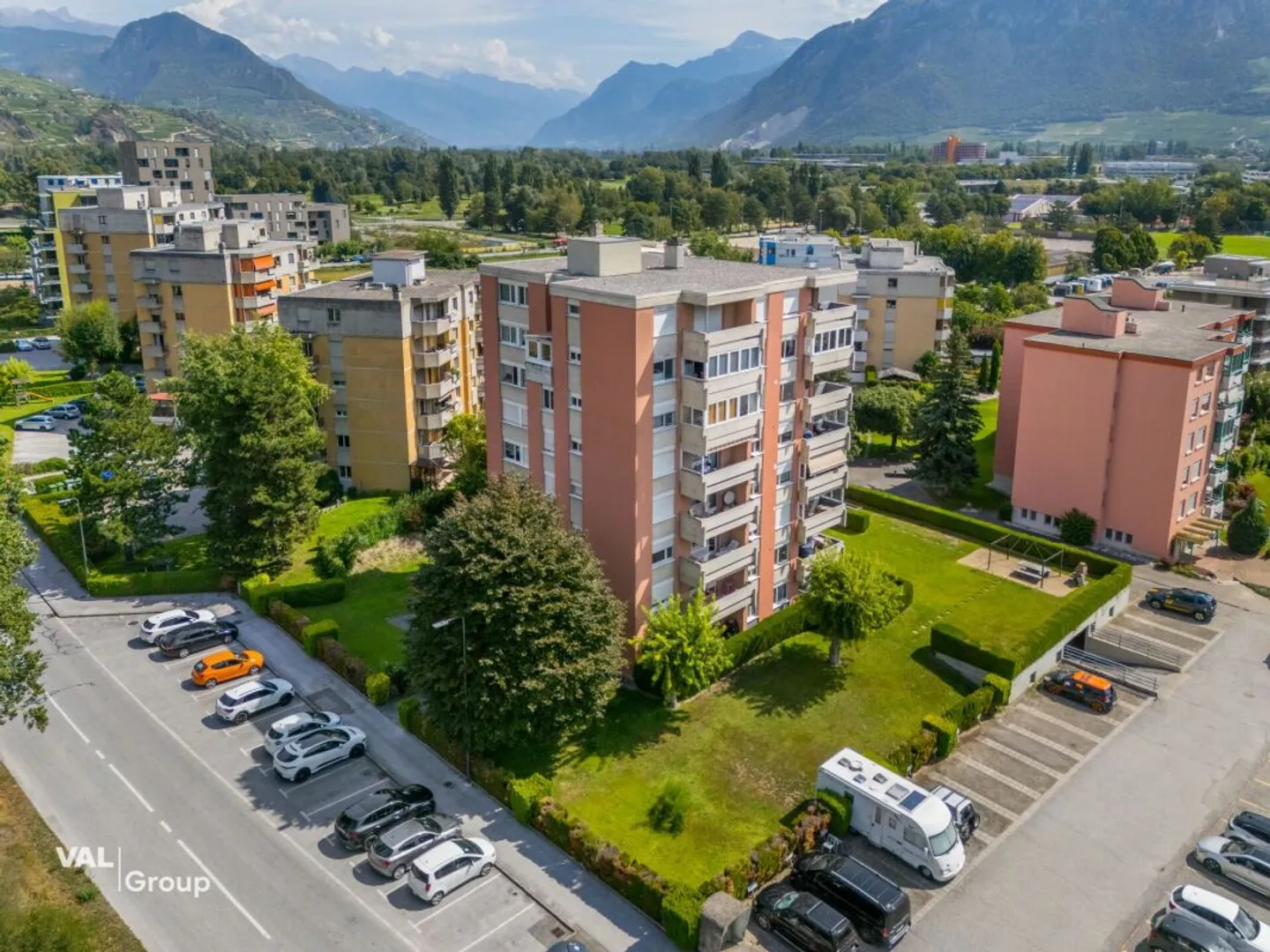 Unique - 2.5 pièces avec potentiel de rénovation en ville - Photo 11 of 13
