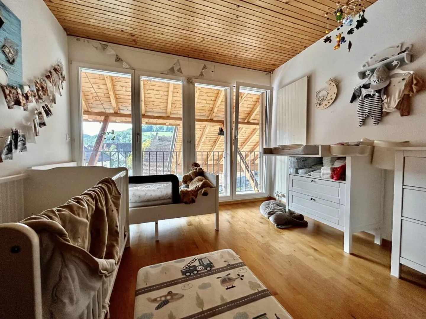 Appartement confortable avec coin salon dans un endroit calme - Photo 5 sur 9