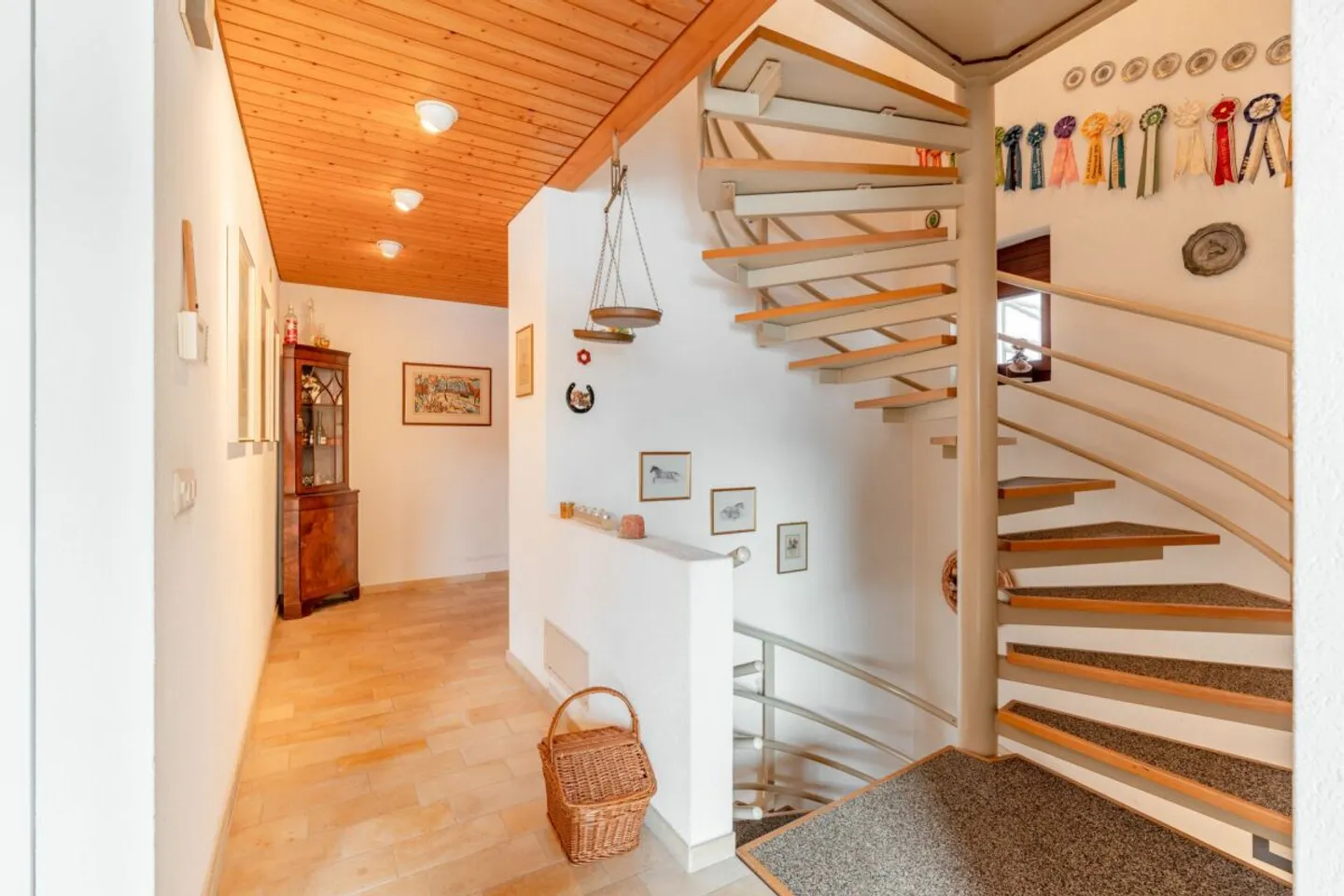 Quiet - well-kept - spacious - 5.5-room terraced house - Photo 6 of 13