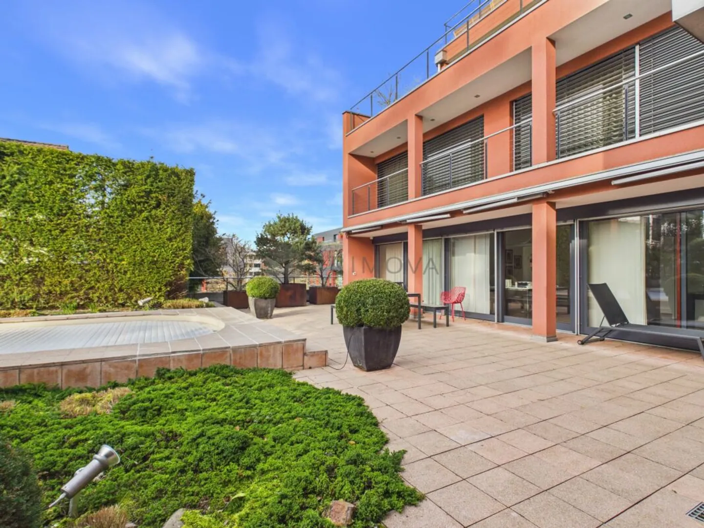 Luxuswohnung mit Privatpool - Foto 1 von 13