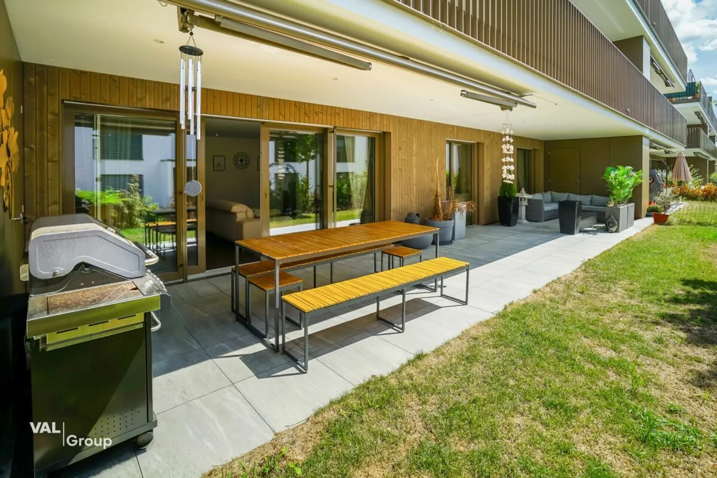 Hochwertige 3.5-Zimmer Gartenwohnung mit Smart Home und privatem Fitnessraum - Photo 11 of 12