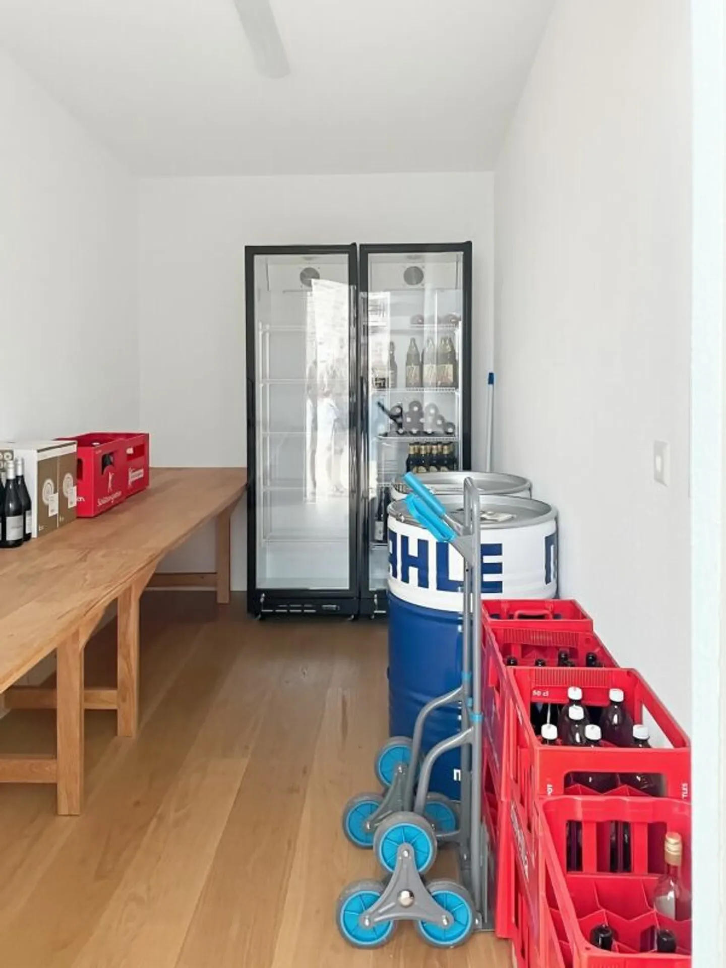 Versatile Commercial Space - Your New Location in Aadorf - Photo 7 of 8