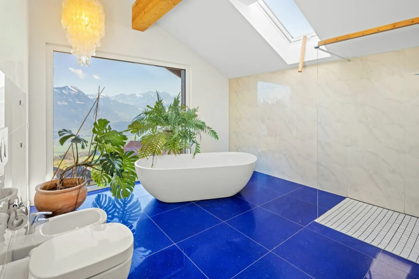 Modernes Traumhaus - naturnah mit atemberaubender Weitsicht - Photo 8 of 10