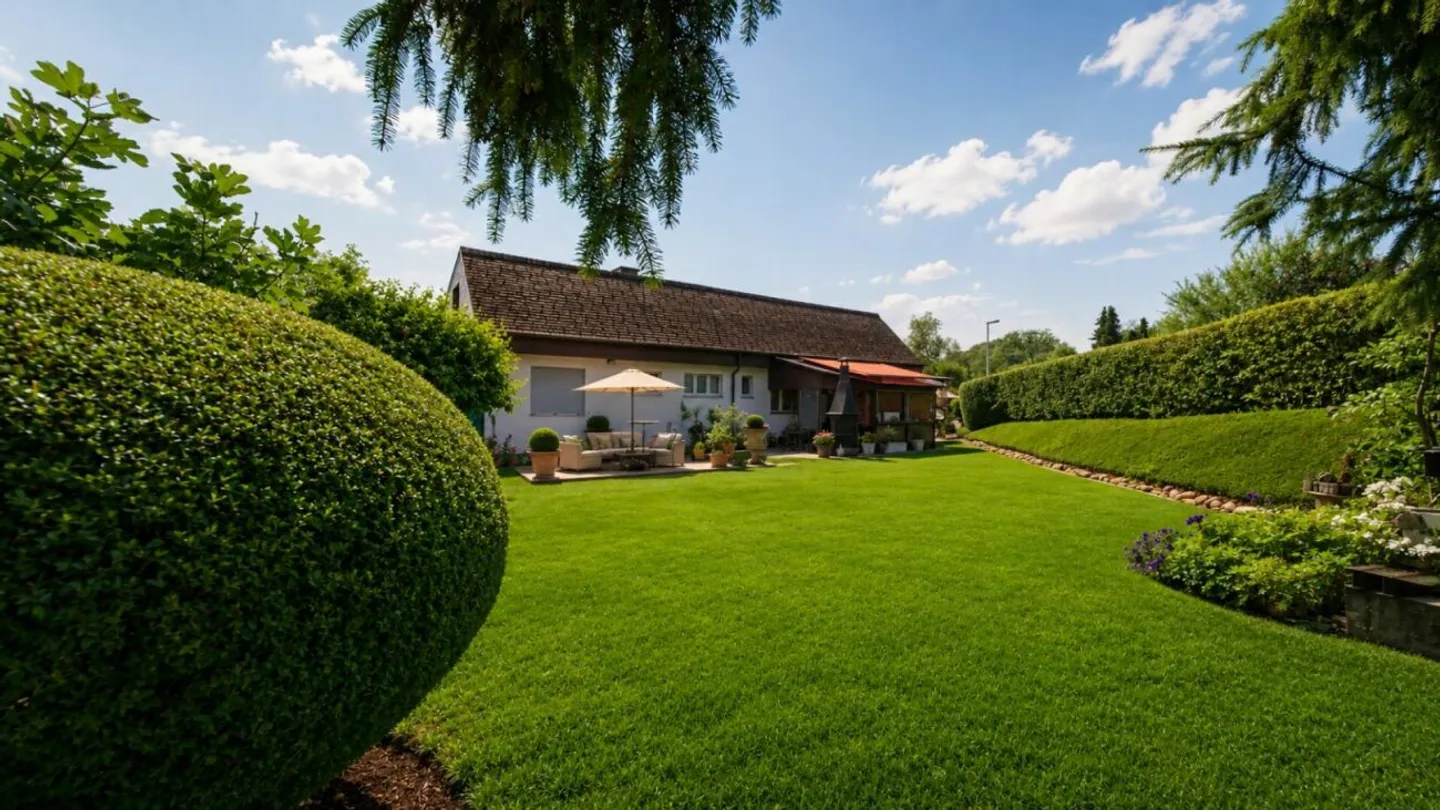 Exclusive Family Paradise with Pool and Scenic Views - Spacious 10-Room Single-Family House in Bergdietikon - Photo 6 of 13