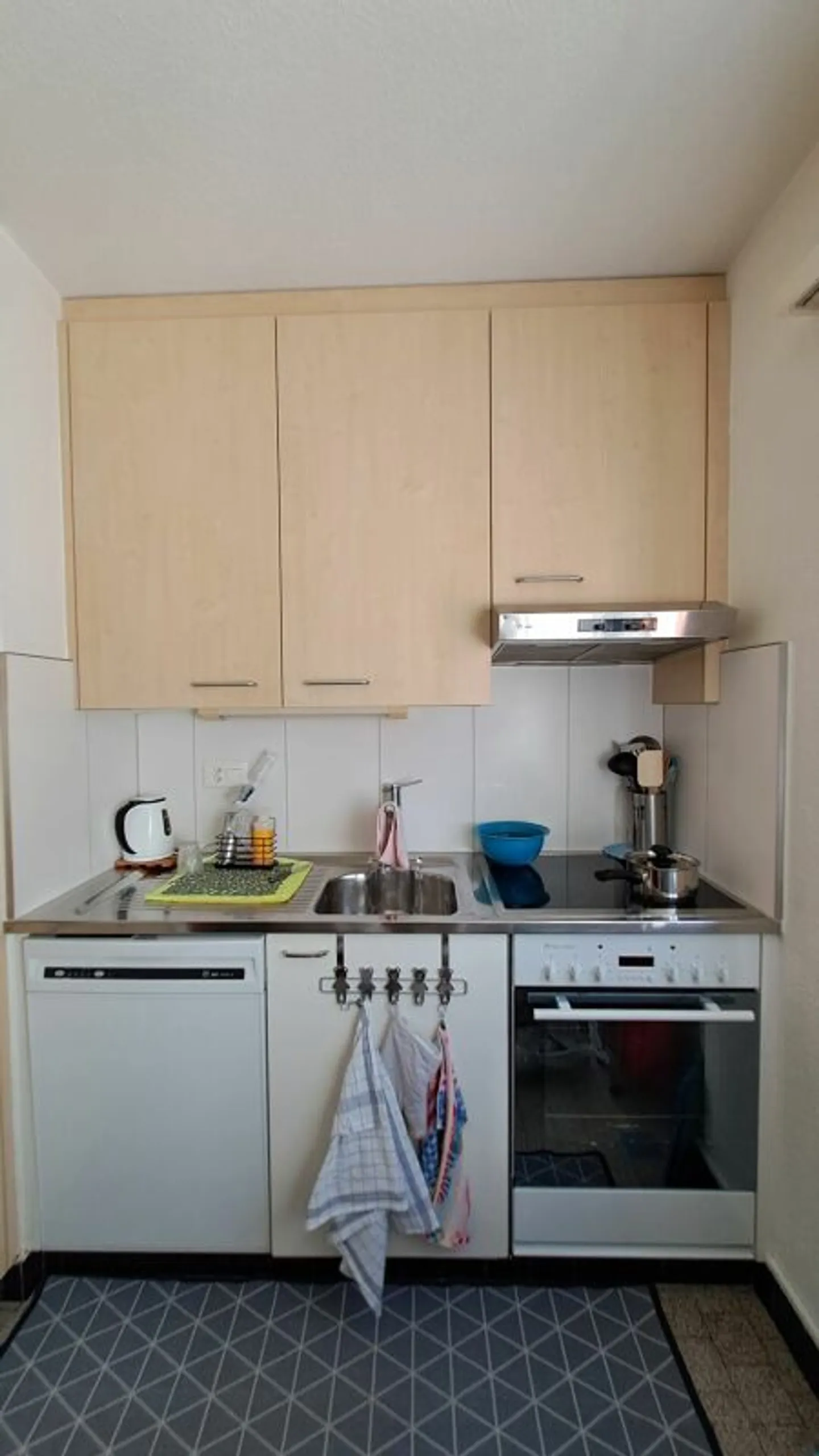 Apartment in a small multi-family house - Photo 7 of 10