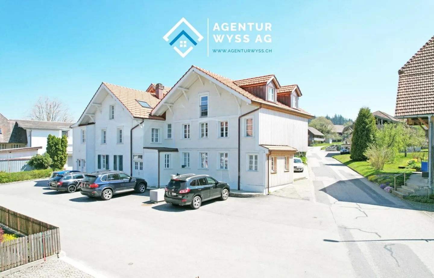 Fully rented multi-family house, solid return - Photo 1 of 12
