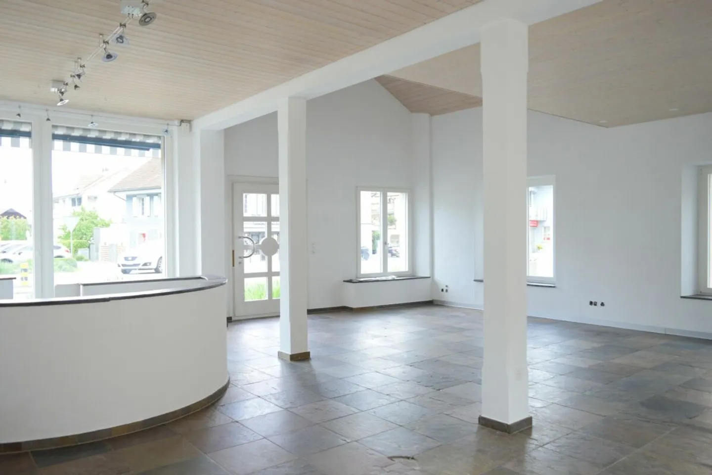 Grosszügiger Gewerberaum in Fislisbach - Foto 2 von 12